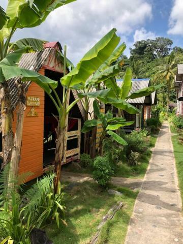 Beach Shack Chalet - Garden View Aframe Small Unit Kampong Juara Exteriör bild